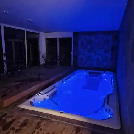 Hébergement de vacances Maison A Saint-omer 70 M² Avec Saint-Omer (Pas-de-Calais)